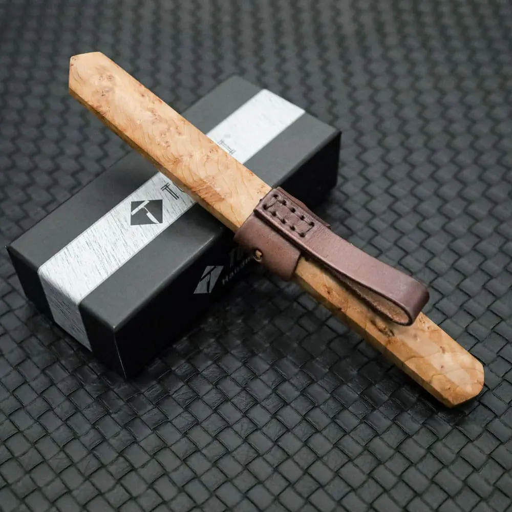 Tosahwi Figured Sycamore Handle Damascus Steel Tanto Knife - Image 7